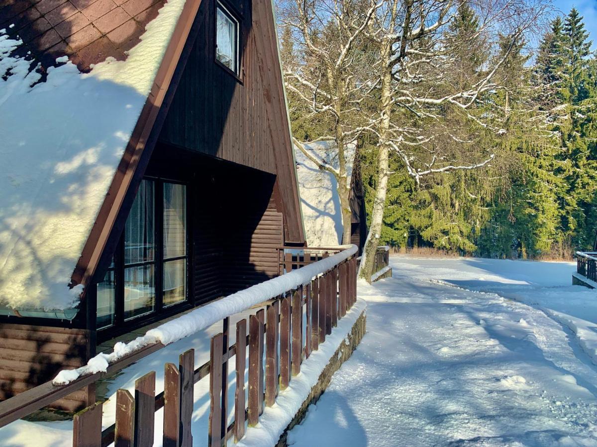 Hotel A Penzion Pegas Vlachovice Buitenkant foto